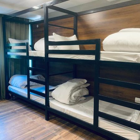 Hotel & Hostel Vimal Ganga Rishīkesh Eksteriør billede