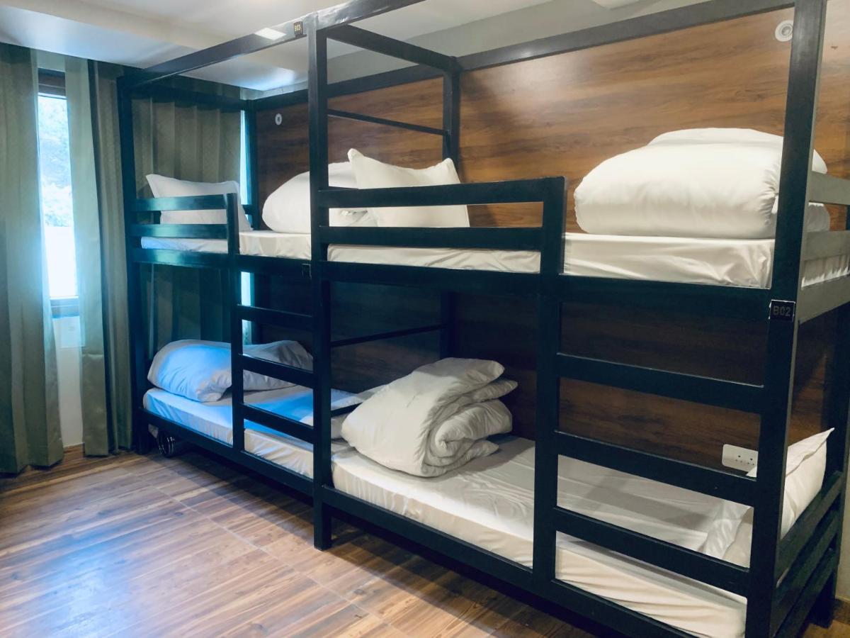 Hotel & Hostel Vimal Ganga Rishīkesh Eksteriør billede