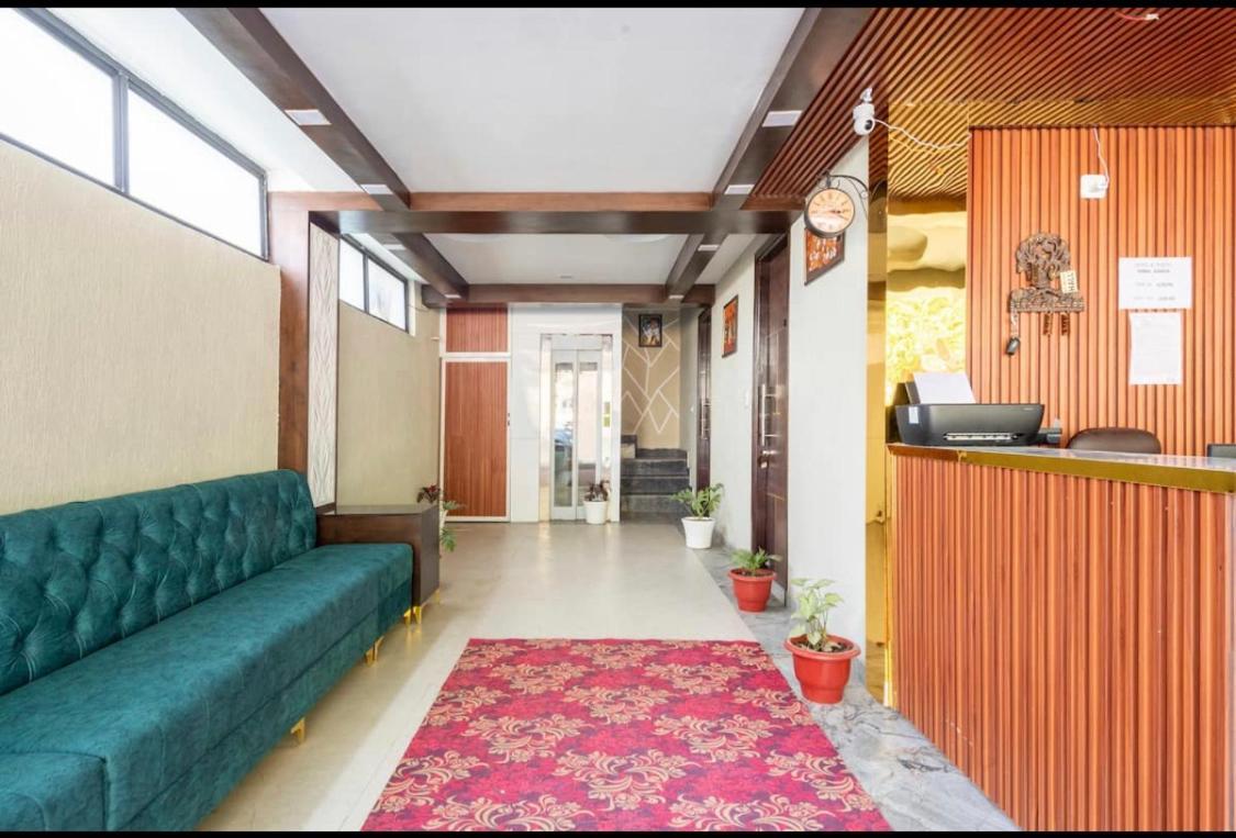 Hotel & Hostel Vimal Ganga Rishīkesh Eksteriør billede